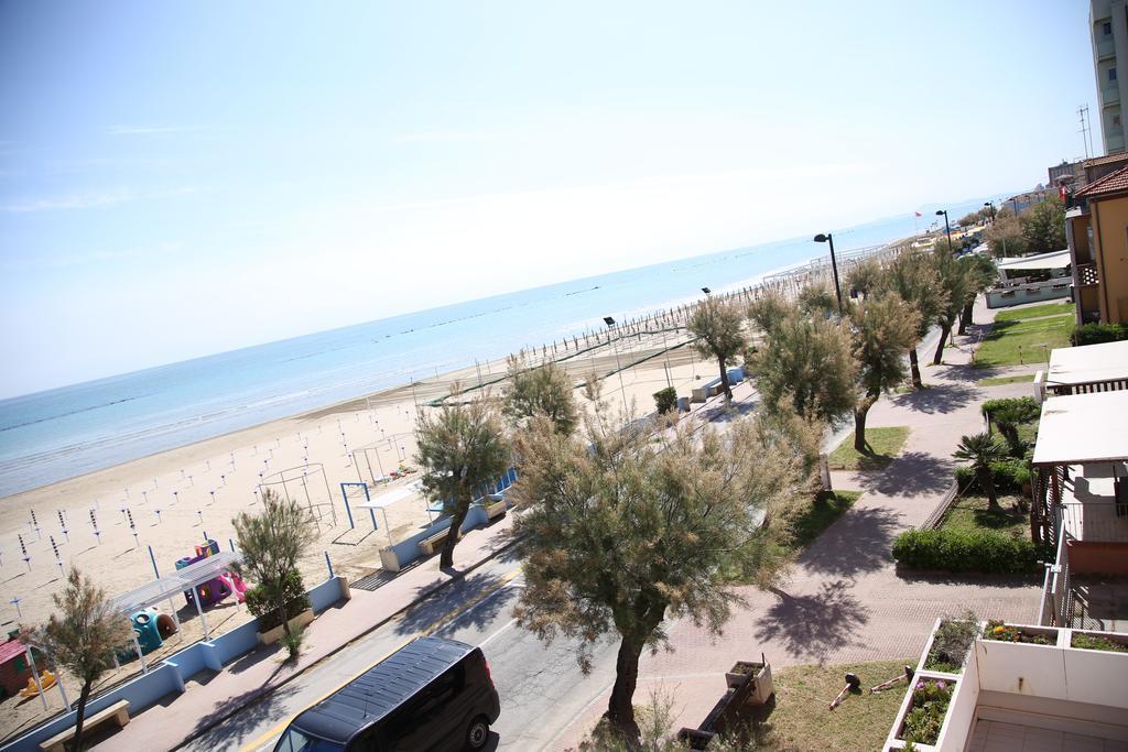 Miramare Inn Hotel Marotta Εξωτερικό φωτογραφία