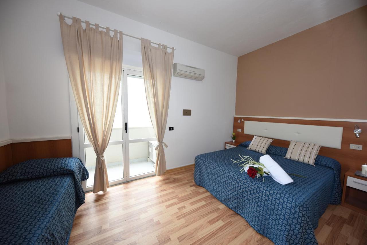 Miramare Inn Hotel Marotta Εξωτερικό φωτογραφία