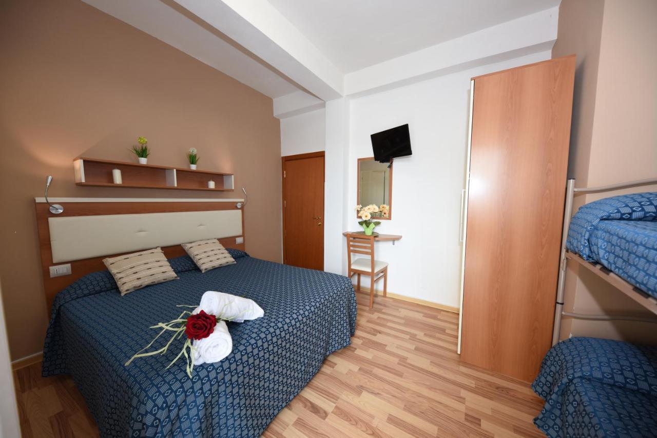 Miramare Inn Hotel Marotta Εξωτερικό φωτογραφία